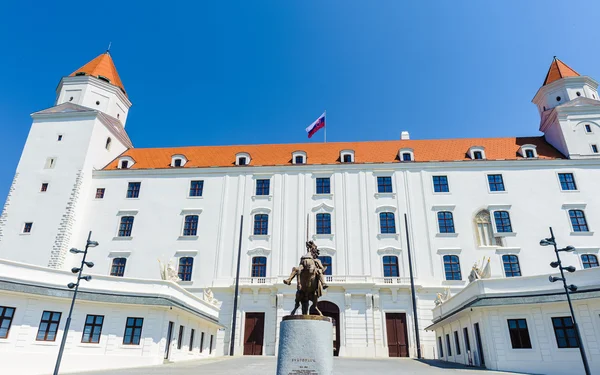 Architektura z Bratysławy, stolicy Słowacji, który określa na b — Zdjęcie stockowe