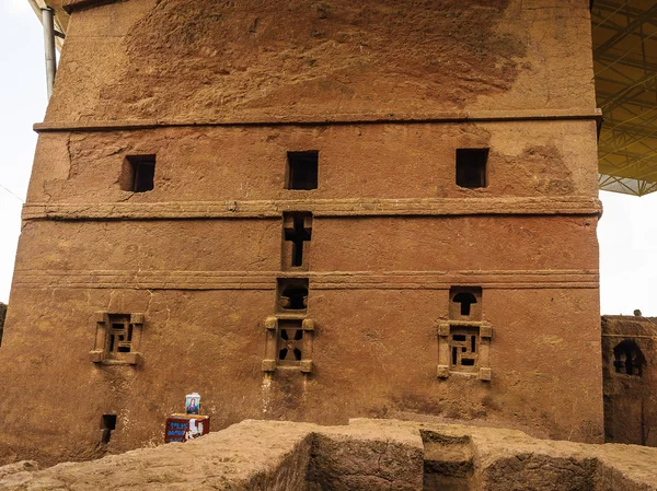 ラリベラ、エチオピア。moniolitic 岩の教会をカット — ストック写真