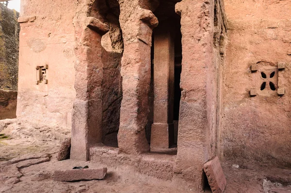 埃塞俄比亚拉利贝拉。moniolitic 岩石切教会 — 图库照片