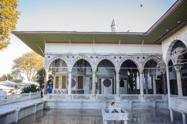 Topkapı Sarayı, Osmanlı Sultanlarının birincil ikametgahı olan