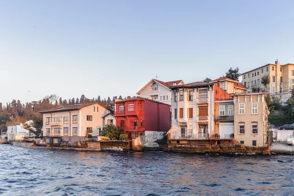 Blick vom Bosporus, Istanbul, Türkei — Stockfoto