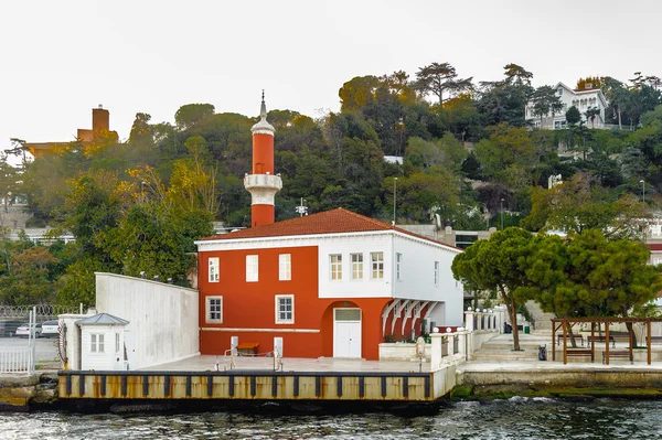 View from the Bosphorus river, Istanbul, Turkey — Stock Photo, Image