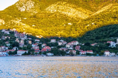 Güneybatı Adriyatik Denizi'nde sarma Körfezi Kotor Körfezi