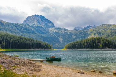 siyah lake, Karadağ'ın kuzey kesiminde