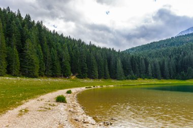 siyah lake, Karadağ'ın kuzey kesiminde