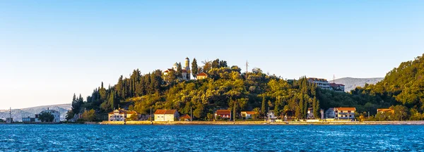 Baai van kotor, een kronkelende baai van de Adriatische Zee in het zuidwesten — Stockfoto