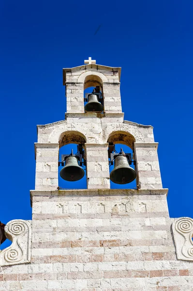 Budva riviera, costa de Montenegro — Foto de Stock