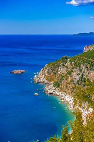 Budva riviera, costa de Montenegro —  Fotos de Stock