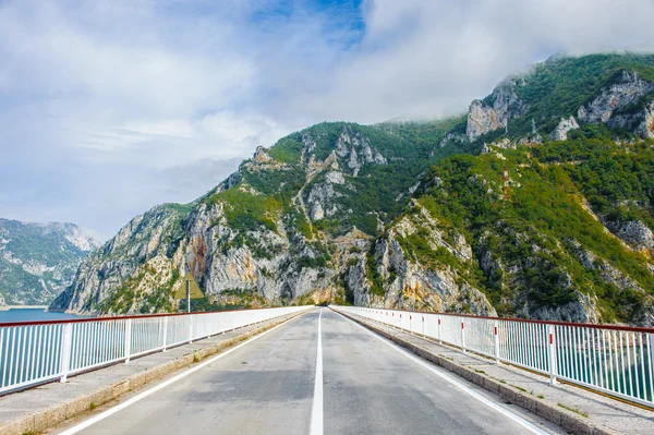 Río Tara, Montenegro — Foto de Stock