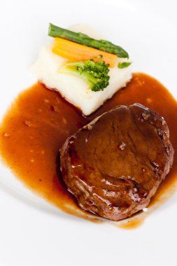 sığır eti güveç