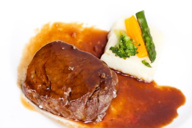 sığır eti güveç