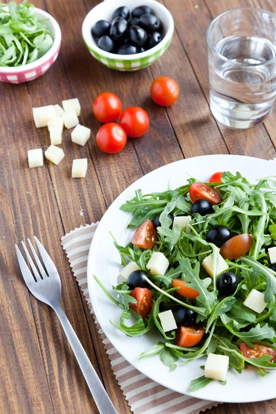 Mediterranean salad — Stock Photo, Image