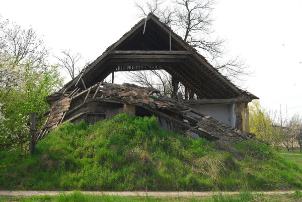Samos Serbia April 2014 Old Abandoned House Samos Banat Vojvodina — Fotografia de Stock