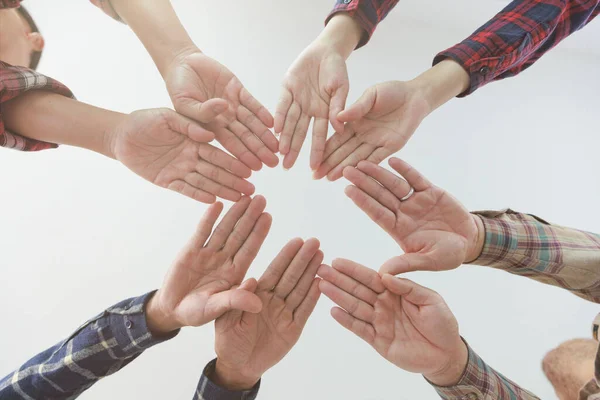 Young Businessmen Put Hands Together Piles Hands Unity Teamwork Concepts — Stock Photo, Image