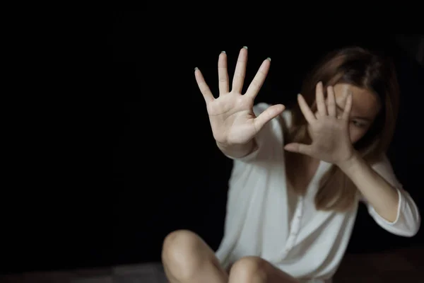 Meisjeshand Stopt Intimidatie Slaapkamer Stoppen Met Geweld Tegen Vrouwen Internationale — Stockfoto