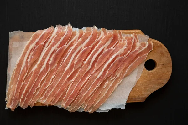 Bacon Biologique Cru Prêt Cuire — Photo