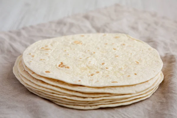 Tortillas Maíz Mexicanas Caseras Una Pila Vista Lateral —  Fotos de Stock