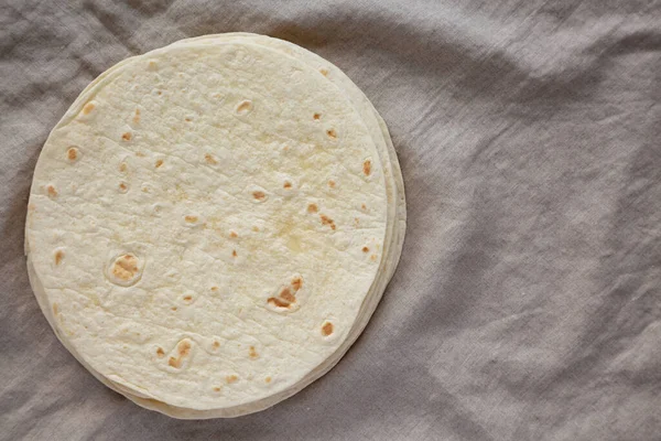 Zelfgemaakte Mexicaanse Maïs Tortilla Een Stapel Bovenaanzicht Plat Gelegen Boven — Stockfoto