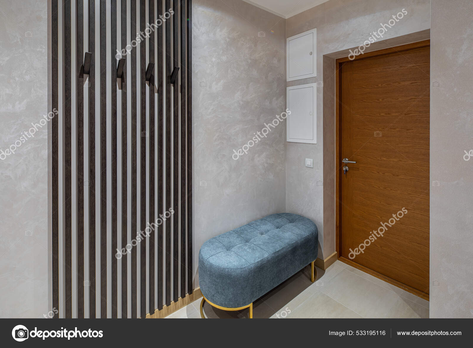 Modern Interior Hall Luxury Apartment Wooden Entrance Door Blue Velvet —  Stock Photo © aleks_kend #533195116, image size:1600x1175