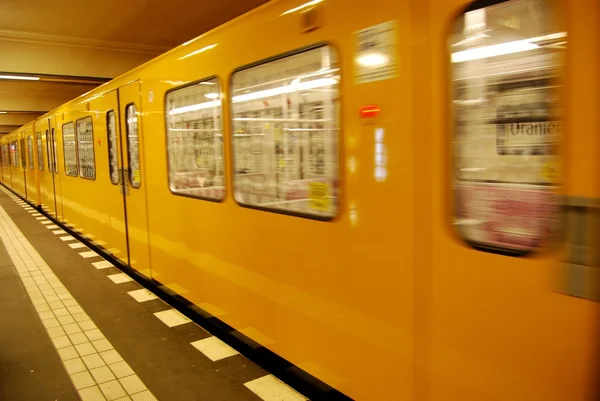 Berlin tunnelbana. — Stockfoto