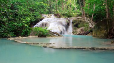 Erawan Şelalesi, Kanchanaburi, Tayland