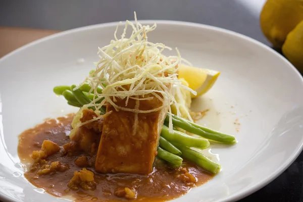 Filete de salmón con leomonada — Foto de Stock