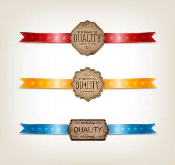Vector vintage etiquetas de papel antigas - coleção rótulos decorados com fitas de cetim "Qualidade Premium " —  Vetores de Stock