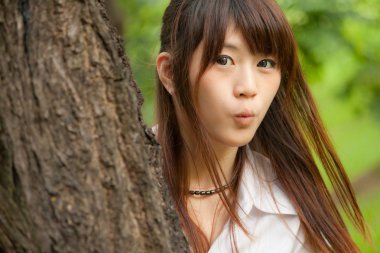 oynarken gizlemek ve aramak