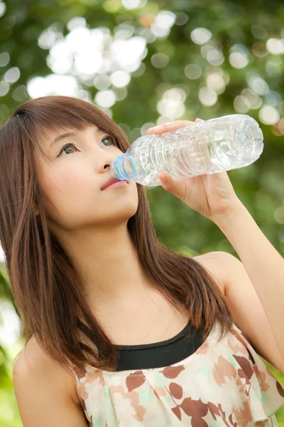 Drinking water — Stock Photo, Image