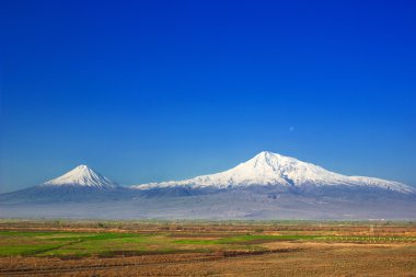 Mountain Ararat clipart