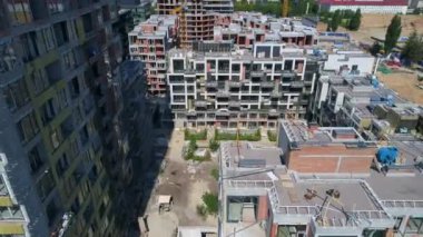 İnsansız hava aracı modern bina yerleşim biriminin evi. Konut inşaatı. Ukrayna 'nın başkenti Kyiv