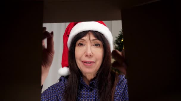 View Carton Box Aged Woman Santa Claus Hat Opens Christmas — Video