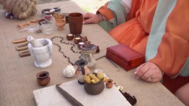 Antik Yunan 'dan deri ve güzellik ipuçları. Antik Yunan kozmetik ürünleri, güzellik salonu, berber dükkanı, vücut bakımı