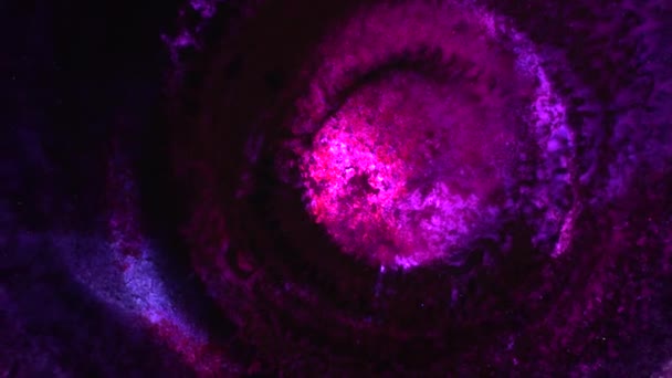 Mörk neon violett lila magenta färger flytande färger lutning. Rotation i en cirkel. Galax Kosmos universum Nebulosa, Guds öga — Stockvideo