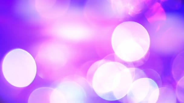 Lente de bengala. Reflejos olográficos del arco iris unicornio. Pastel suave rosa y púrpura luces y bokeh — Vídeos de Stock