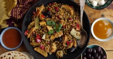 Karışık sebzeli Mung Fasulyesi