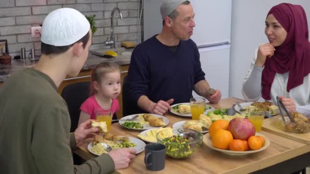 Eid Adha Ünneplése Iszlám Ünnep Eid Adha Vagy Eid Qurban — Stock videók