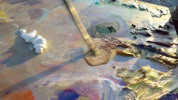 Artist Mixes Oil Paints Palette Brush High Quality Footage — Video Stock