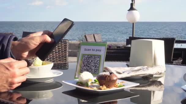 Bayar Bebas Sentuh Dengan Kode Aplikasi Pemindaian Kode Pilihan Pembayaran — Stok Video