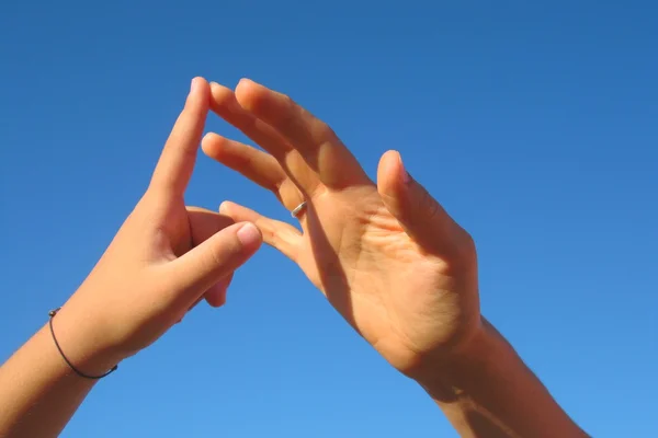 Räkna med fingrarna — Stockfoto