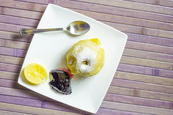 Baked apple — Stock Photo, Image