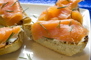 Tütsülenmiş somon