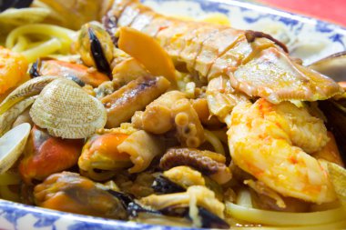 Deniz mahsulleri spagetti