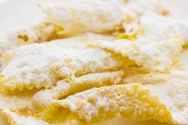 Sfrappole di carnevale bolognesi
