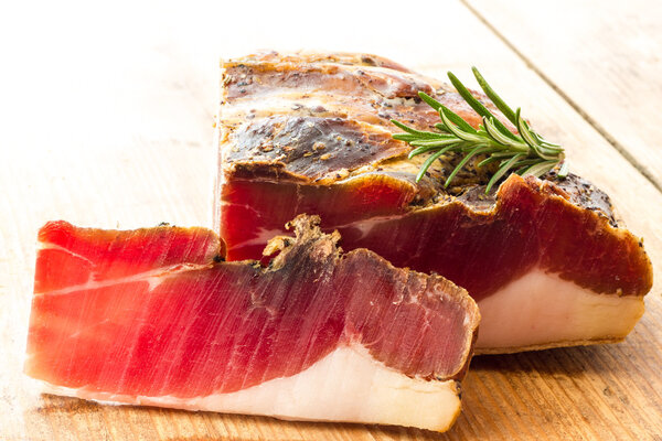 Вкусные ломтики итальянского пятнышка
