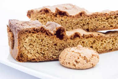 amaretti bisküvi ile poğaça