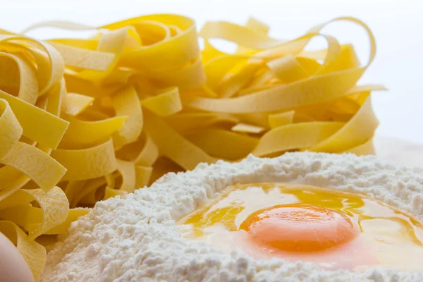 Tagliatelle bolognesi — Stock fotografie