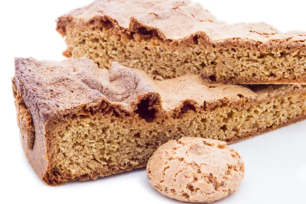 Donut com biscoitos amaretti — Fotografia de Stock