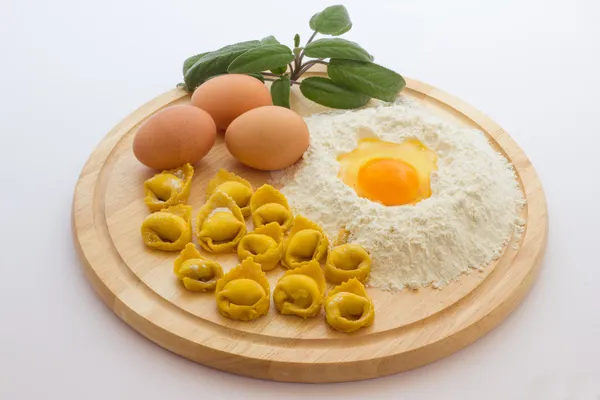Tortellini Bolognesi — Stockfoto
