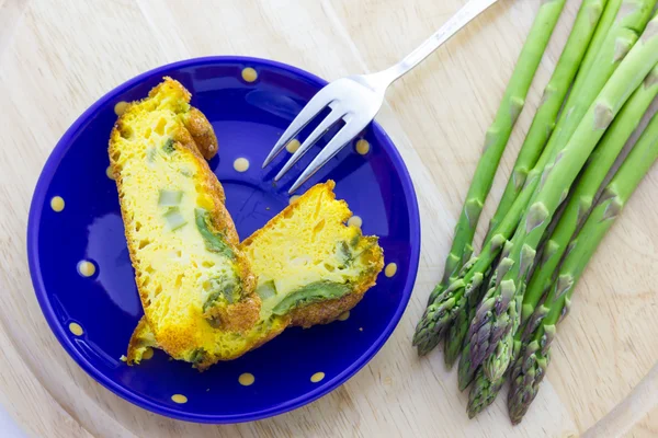 Pie with asparagus — Stock Photo, Image